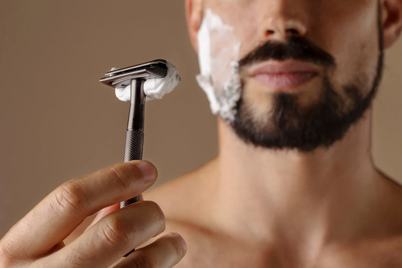 Is Your Shaving Cream Secretly Toxic? Breaking Down the Harmful Ingredients (With Real Clinical Evidence)